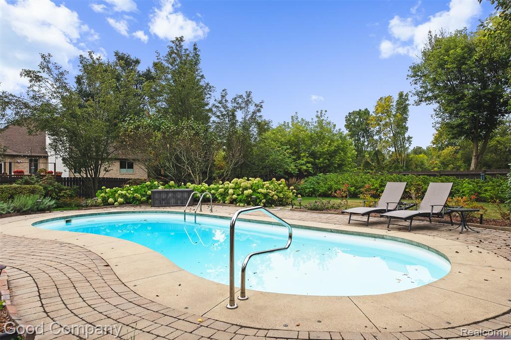 3437 Cascade Circle Rochester Hills, MI 48307 - Photo 30 of 32