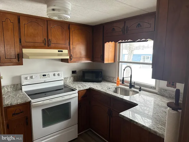 $54,900 | 9 Maple, Quakertown, PA 18951