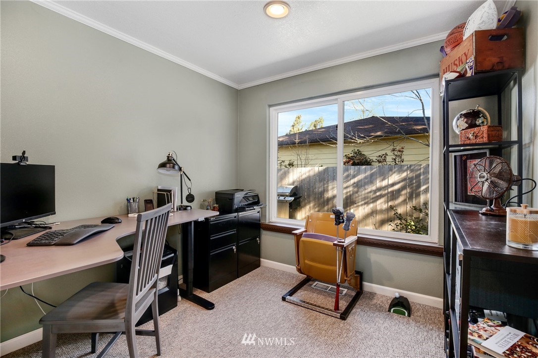 16966 129th Avenue Southeast Renton, WA 98058 - Photo 13 of 32 Gallery Image 13