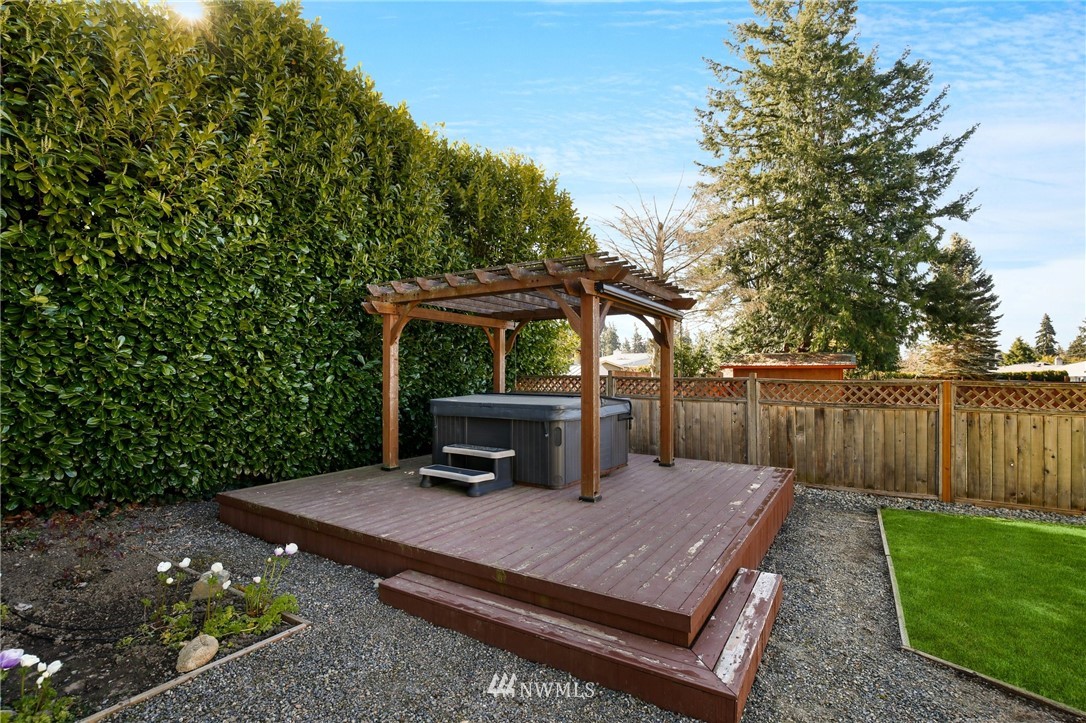 16966 129th Avenue Southeast Renton, WA 98058 - Photo 27 of 32 Gallery Image 27