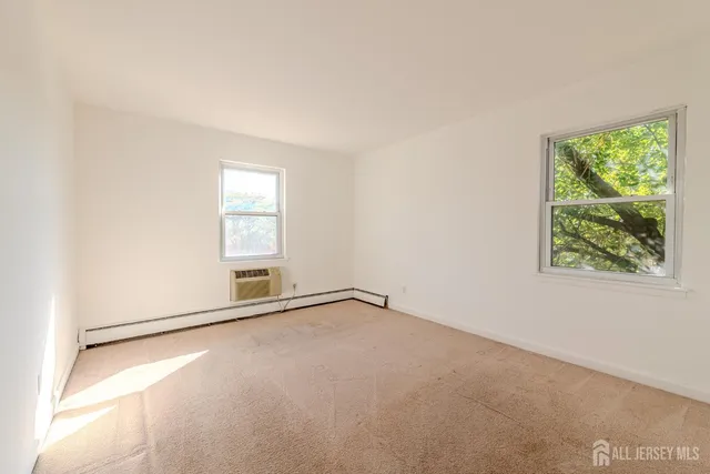 $135,000 | 88 Fox Road, Unit 4B, Edison, NJ 08817