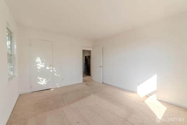 $135,000 | 88 Fox Road, Unit 4B, Edison, NJ 08817