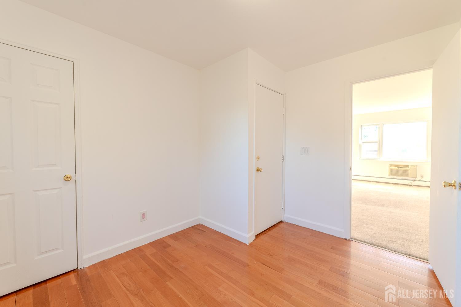 88 Fox Road, Unit 4B Edison, NJ 08817 - Photo 19 of 31