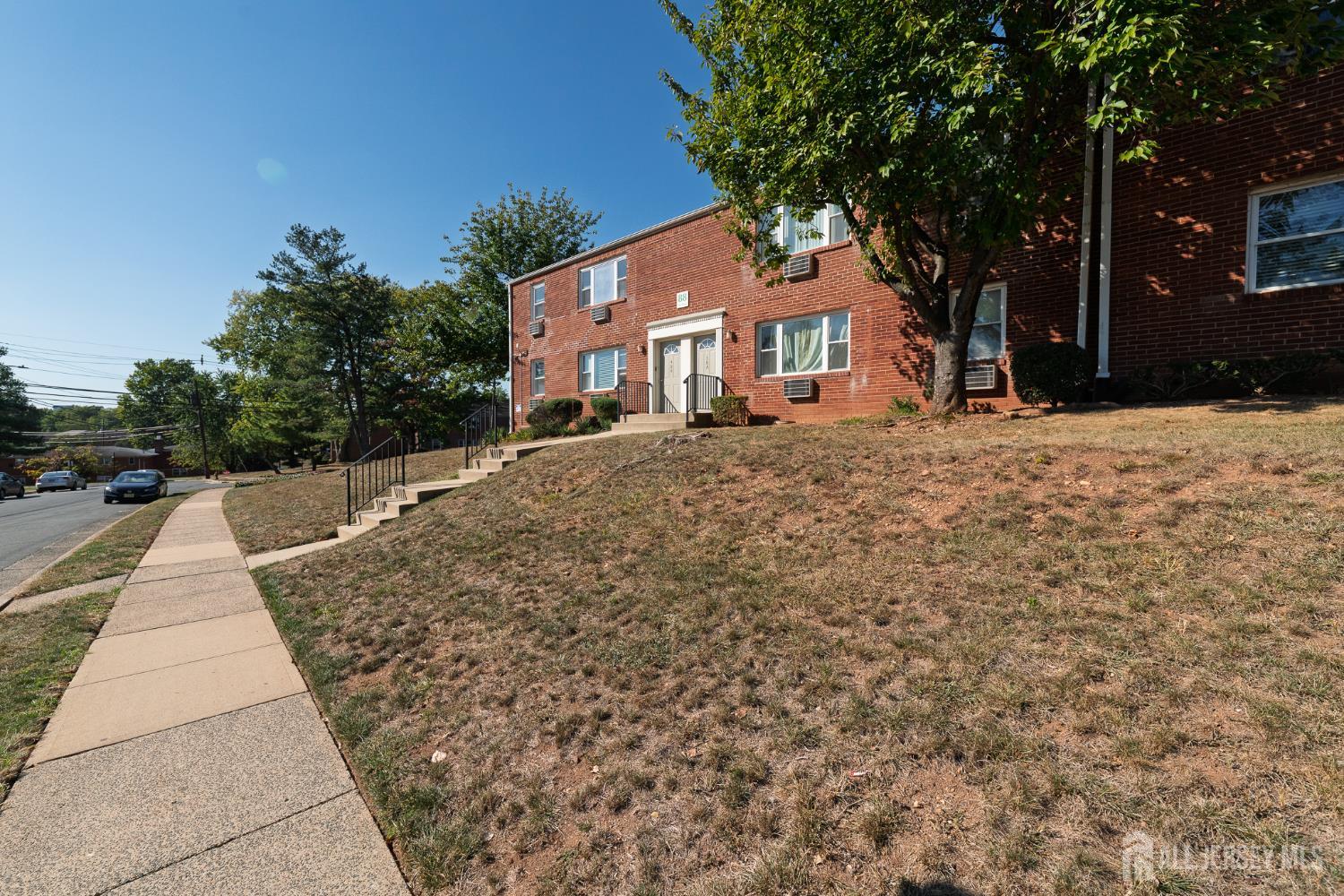 88 Fox Road, Unit 4B Edison, NJ 08817 - Photo 2 of 31