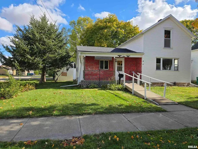 $79,900 | 502 South Franklin Avenue, Polo, IL 61064