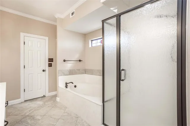 $650,000 | 476 County Road 260, Gainesville, TX 76240