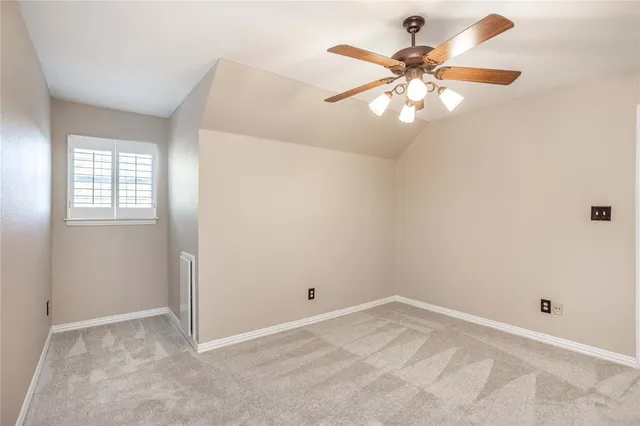 $650,000 | 476 County Road 260, Gainesville, TX 76240