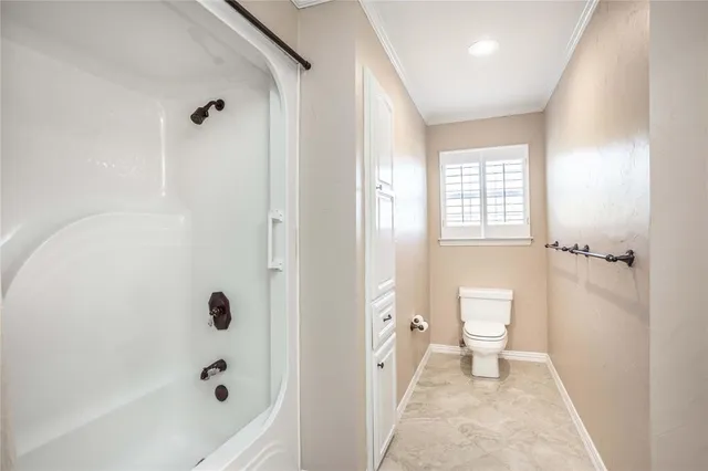 $650,000 | 476 County Road 260, Gainesville, TX 76240