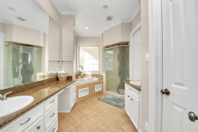 $545,000 | 13523 Broadmeadow Lane, Houston, TX 77077