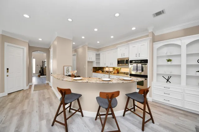 $545,000 | 13523 Broadmeadow Lane, Houston, TX 77077