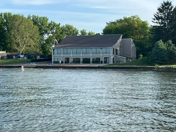 $316,900 | 2306 Hawthorn Place, Noblesville, IN 46062