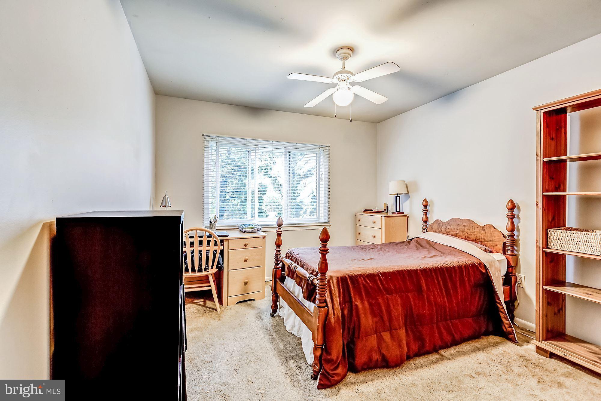 1468 Roundleaf Court Reston, VA 20190 - Photo 22 of 34 Gallery Image 22