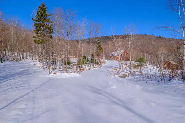 $625,000 | 309 A Cushman Road, Bryant Pond, ME 04219