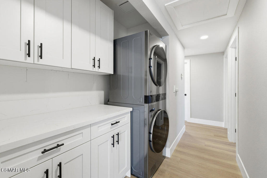 1069 Donner Avenue Simi Valley, CA 93065 - Photo 19 of 24 a utility room with dryer and washer