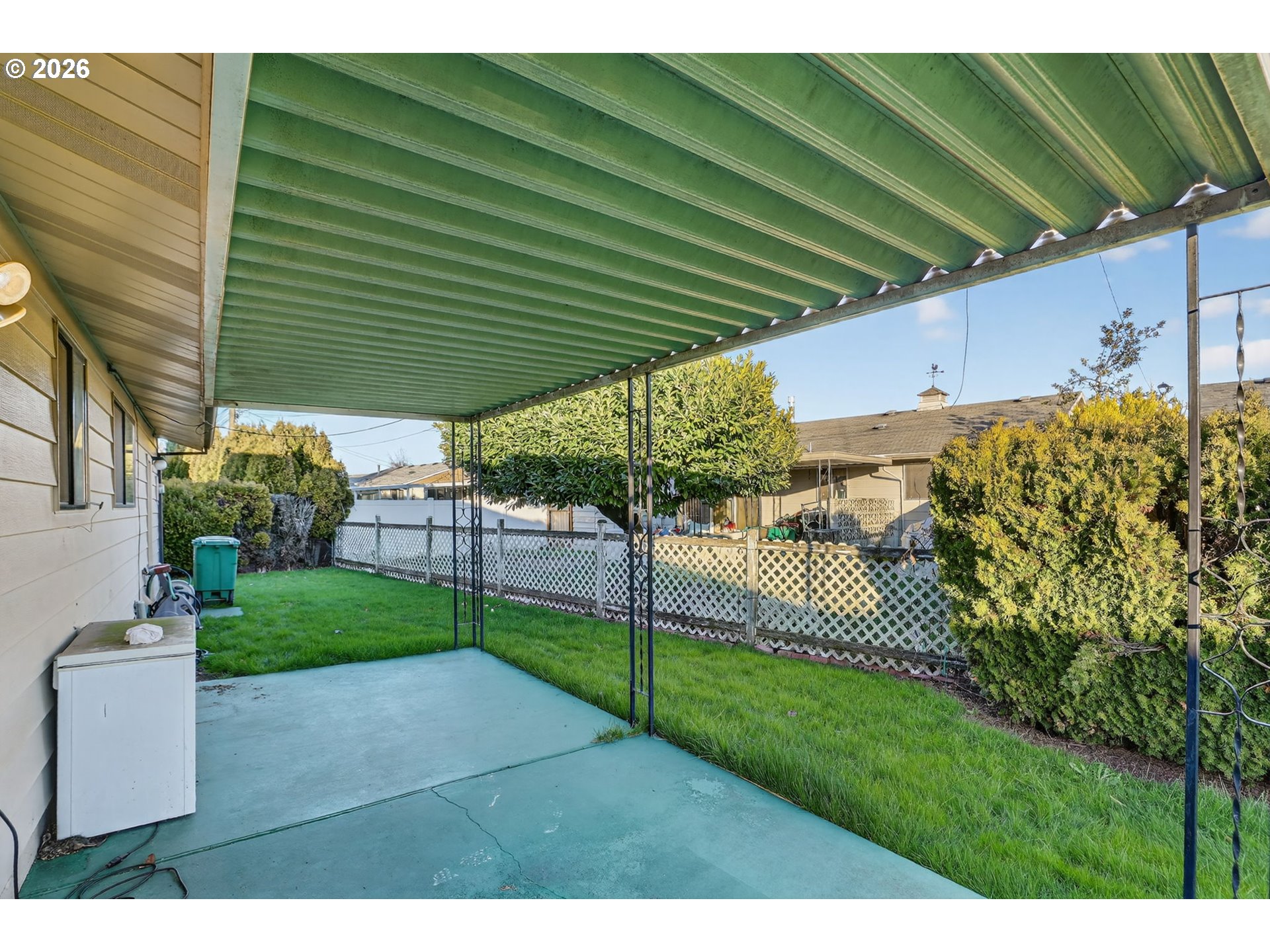 1620 Thompson Road Woodburn, OR 97071 - Photo 27 of 30 a view of a backyard