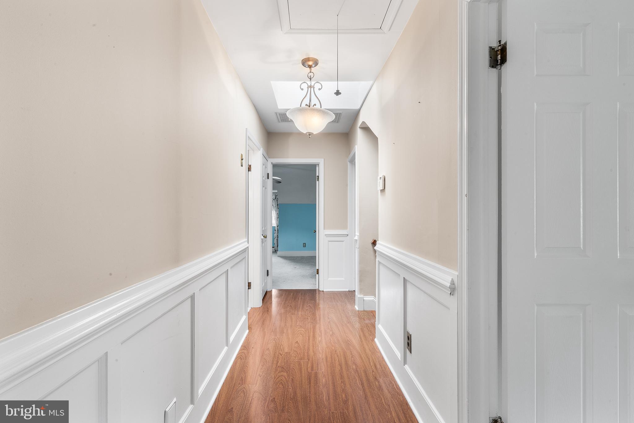 2747 Springhill Road Secane, PA 19018 - Photo 34 of 40 Hallway