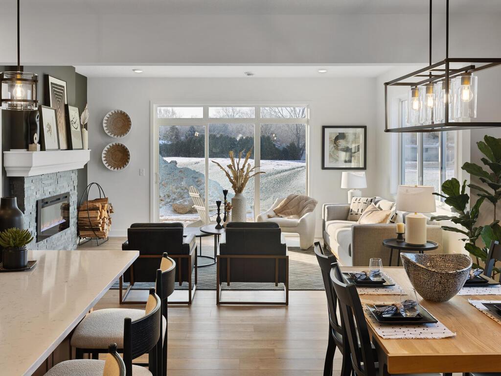 13731 Hollybrook Circle Apple Valley, MN 55124 - Photo 13 of 68