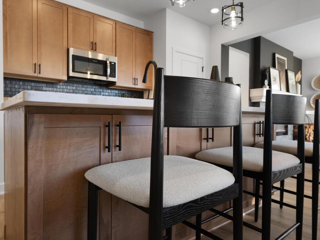 13731 Hollybrook Circle Apple Valley, MN 55124 - Photo 14 of 68