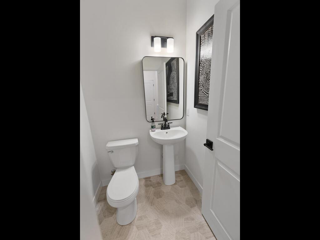 13731 Hollybrook Circle Apple Valley, MN 55124 - Photo 28 of 68