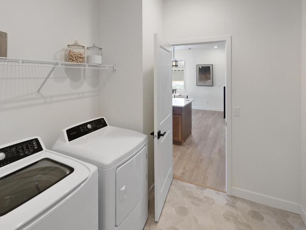 13731 Hollybrook Circle Apple Valley, MN 55124 - Photo 29 of 68