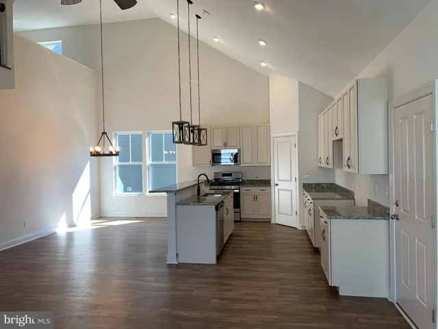 $549,000 | 530 Wheelmen Street, Unit 4, Middletown, DE 19709