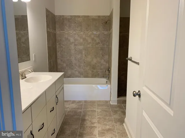 $549,000 | 530 Wheelmen Street, Unit 4, Middletown, DE 19709