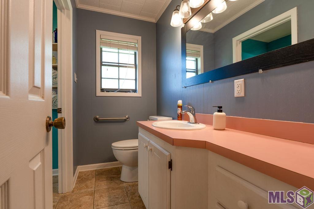 4308 Old Ferry Road Bourg, LA 70343 - Photo 12 of 21