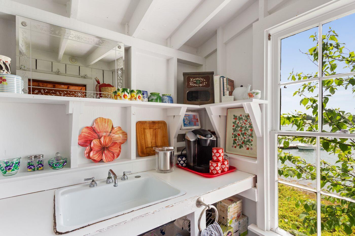 216 Zekes Point Road Vinalhaven, ME 04863 - Photo 47 of 56 W48-ME2135_47