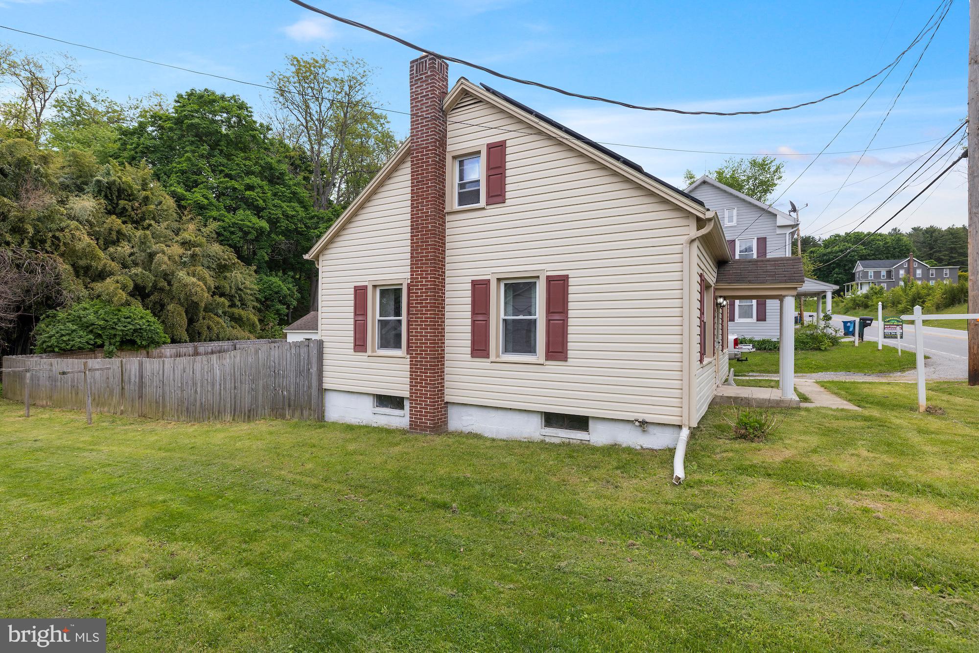 5483 Lehman Road Spring Grove, PA 17362 - Photo 3 of 40