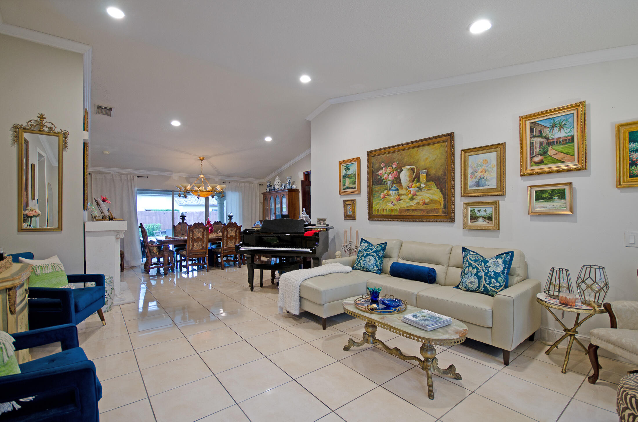18324 Southwest 149th Place Miami, FL 33187 - Photo 11 of 30 living 2