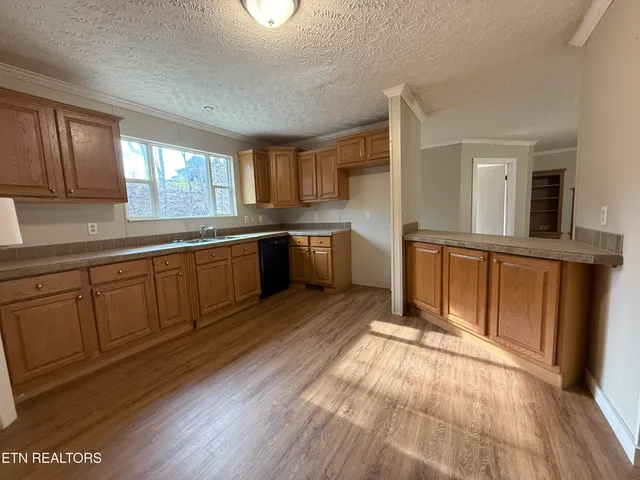 $349,900 | 545 East Brushy Valley Drive, Powell, TN 37849