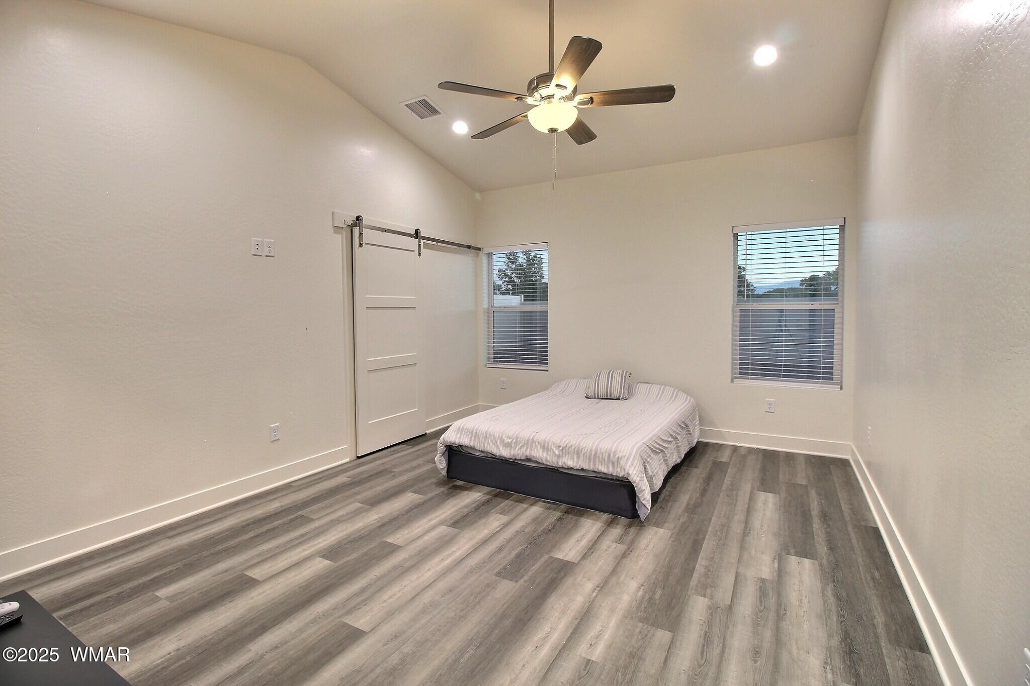 1033 East Adams Street Snowflake, AZ 85937 - Photo 9 of 15 Primary Suite