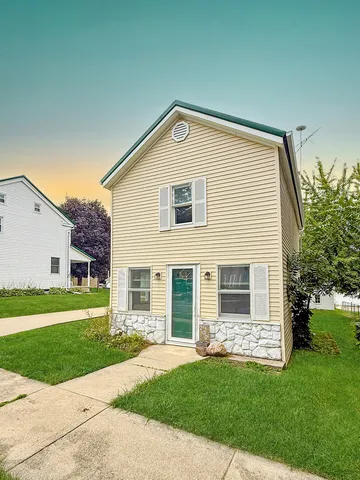 $95,000 | 202 Main Street, Orangeville, IL 61060