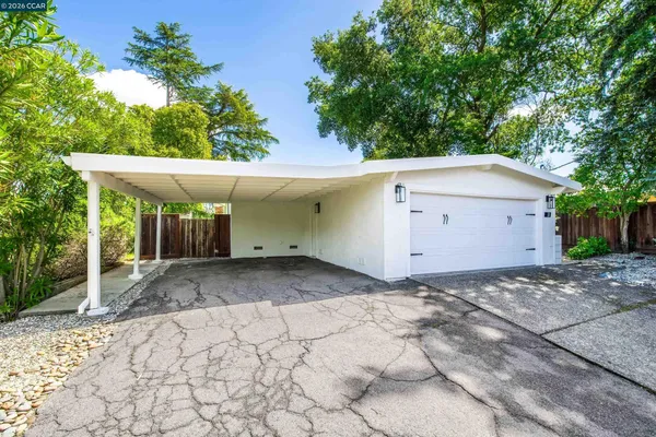 $1,595,000 | 11 Dale Court, Lafayette, CA 94595