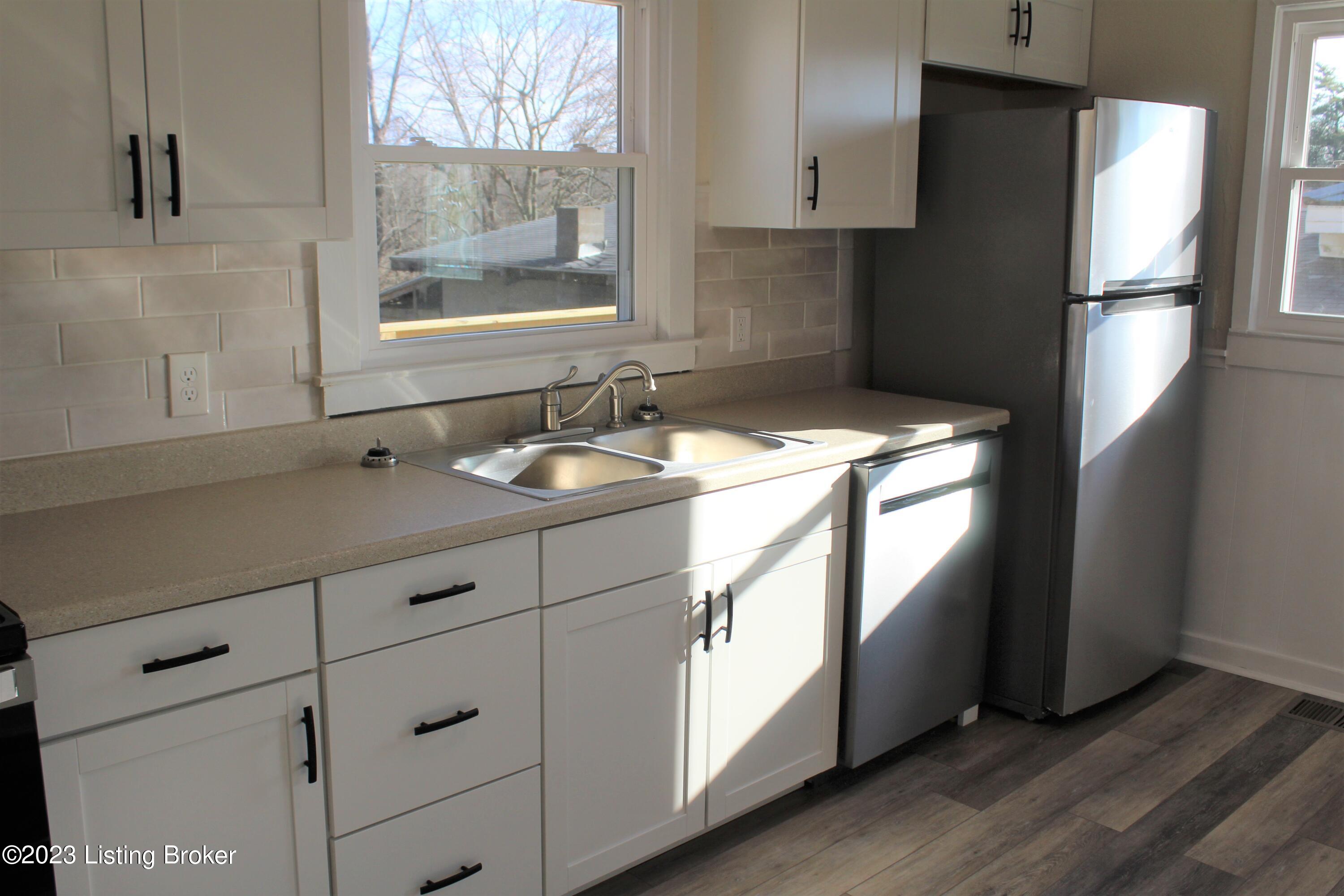4500 Jackson Road Eminence, KY 40019 - Photo 7 of 22 Kitchen