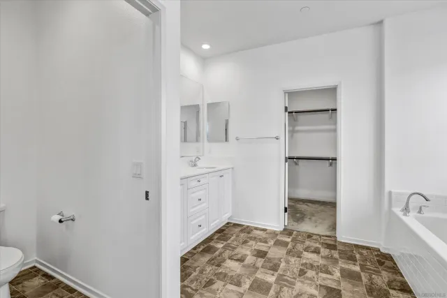 $4,650 | 1250 Camino Carmelo, Chula Vista, CA 91913