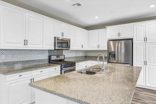 $4,650 | 1250 Camino Carmelo, Chula Vista, CA 91913