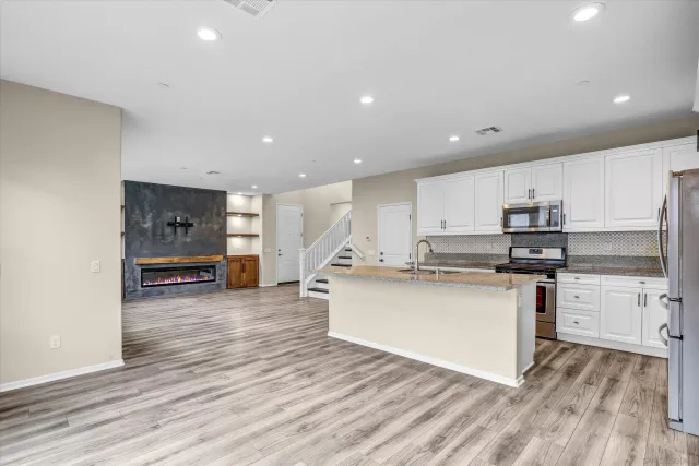 $4,650 | 1250 Camino Carmelo, Chula Vista, CA 91913