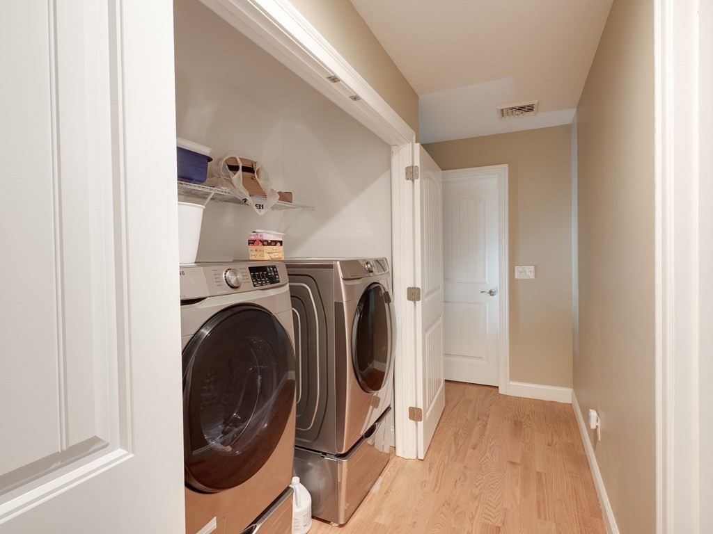 34 Revere Street Springfield, MA 01108 - Photo 19 of 20