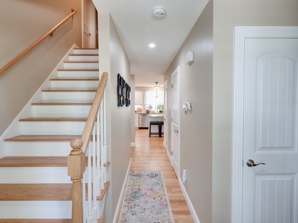 34 Revere Street Springfield, MA 01108 - Photo 5 of 20