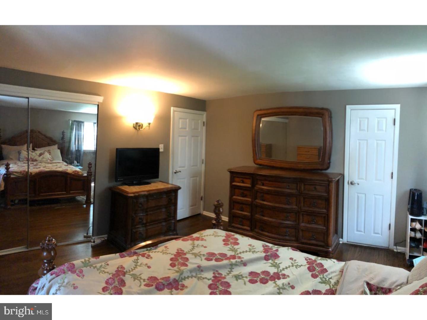 10 Suburban Boulevard Riverside, NJ 08075 - Photo 13 of 13