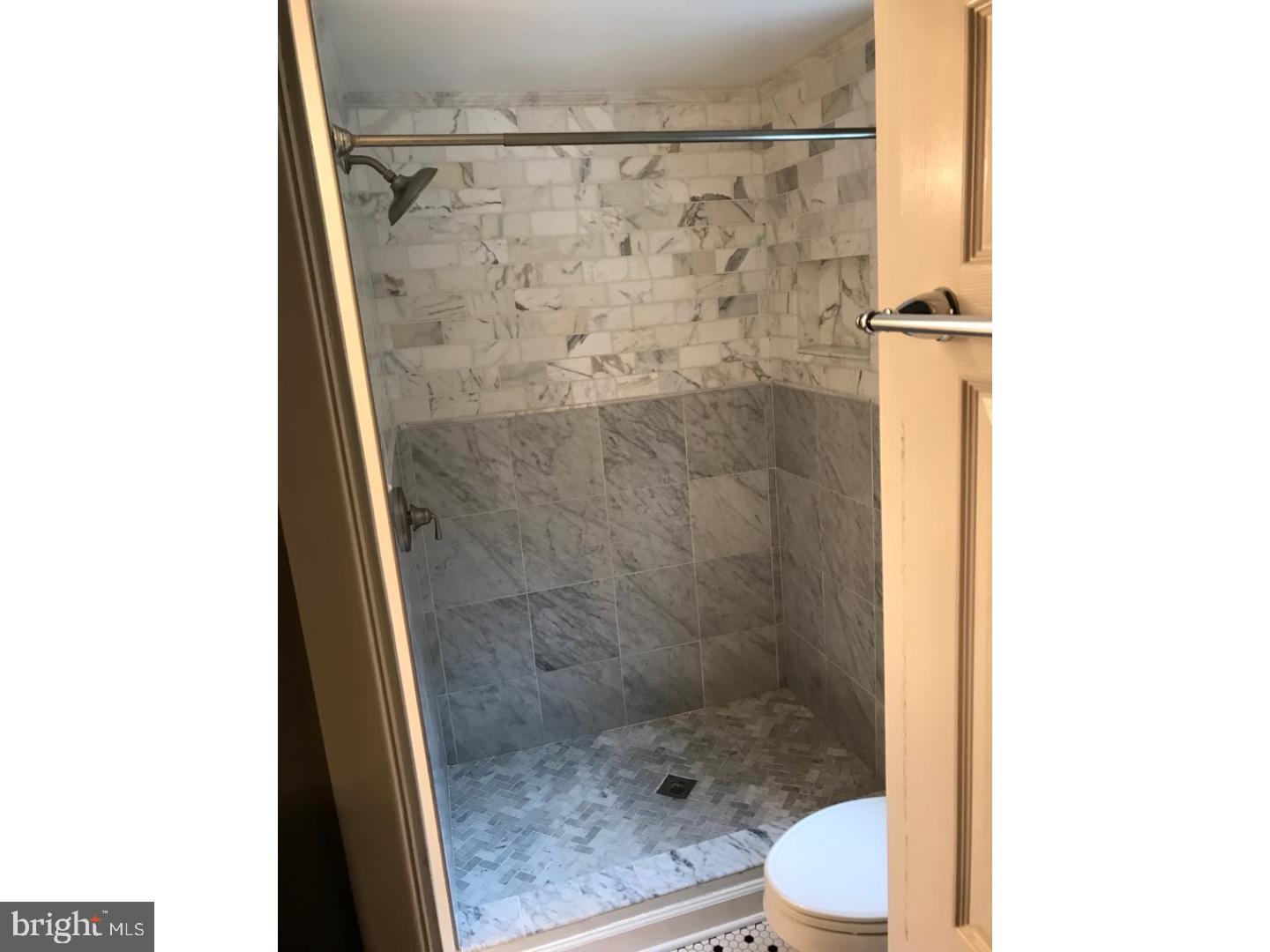 10 Suburban Boulevard Riverside, NJ 08075 - Photo 10 of 13