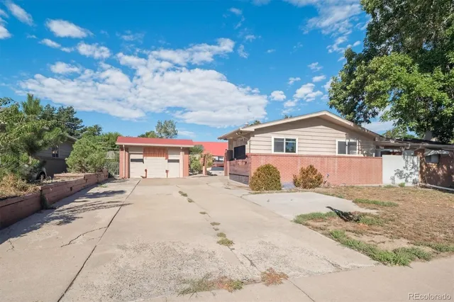 $487,500 | 1515 South Monaco Parkway, Denver, CO 80224
