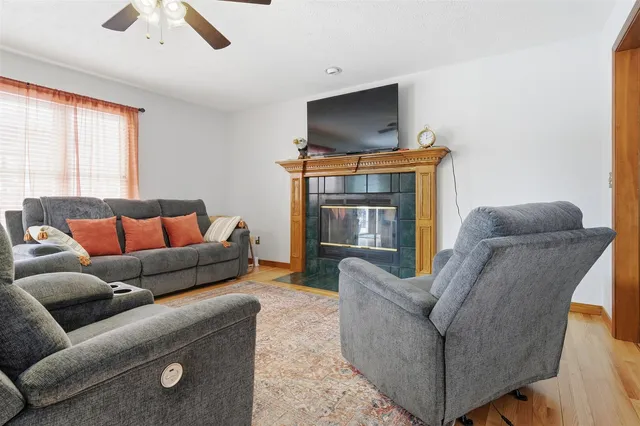 $350,000 | 59 Bandecon Way, Bloomington, IL 61704