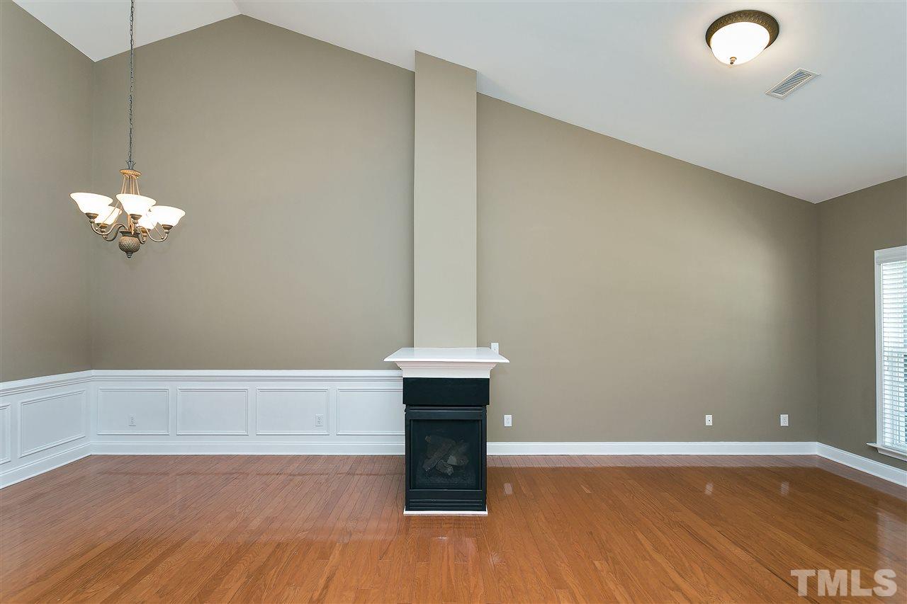 12016 Fox Valley Street Raleigh, NC 27614 - Photo 5 of 25
