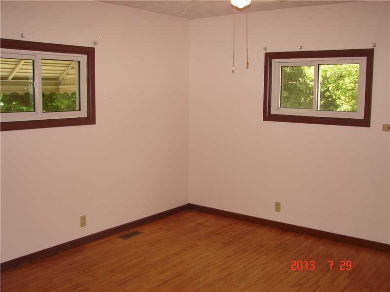 2324 Morris Road Indianapolis, IN 46217 - Photo 18 of 21 Gallery Image 18