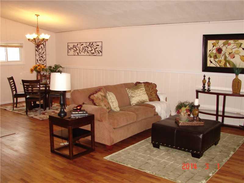 2324 Morris Road Indianapolis, IN 46217 - Photo 8 of 21 Gallery Image 8