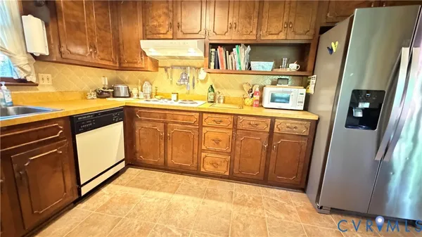 $380,000 | 5511 Buxton Court, Chester, VA 23831