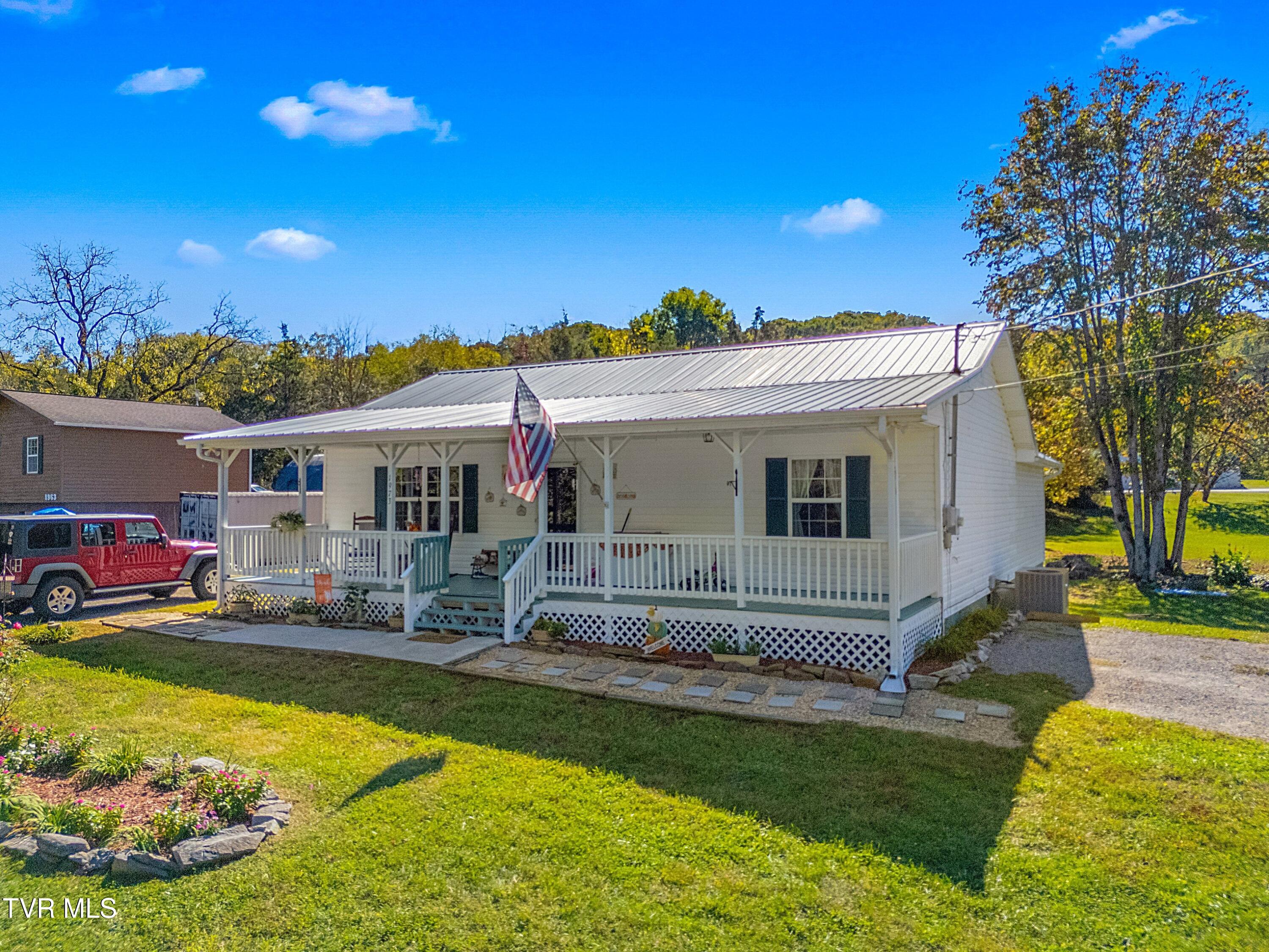 1973 Rocky Springs Road Bean Station, TN 37708 - Photo 2 of 33 002-1973RockySpringsRoad-BeanStation-TN-