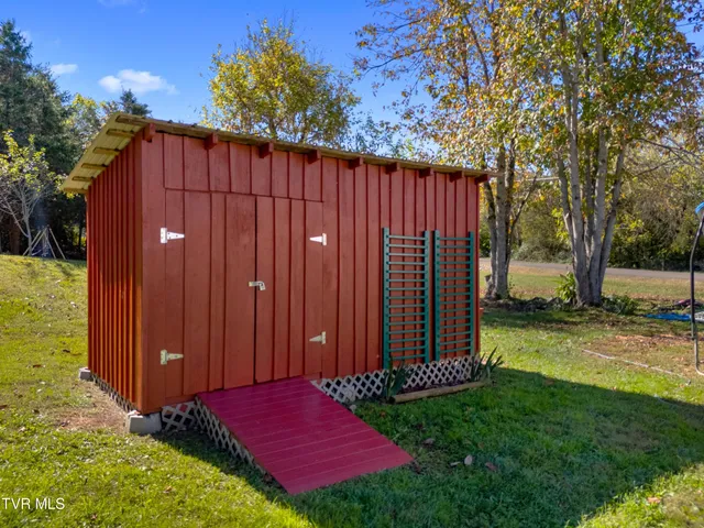 $249,500 | 1973 Rocky Springs Road, Bean Station, TN 37708